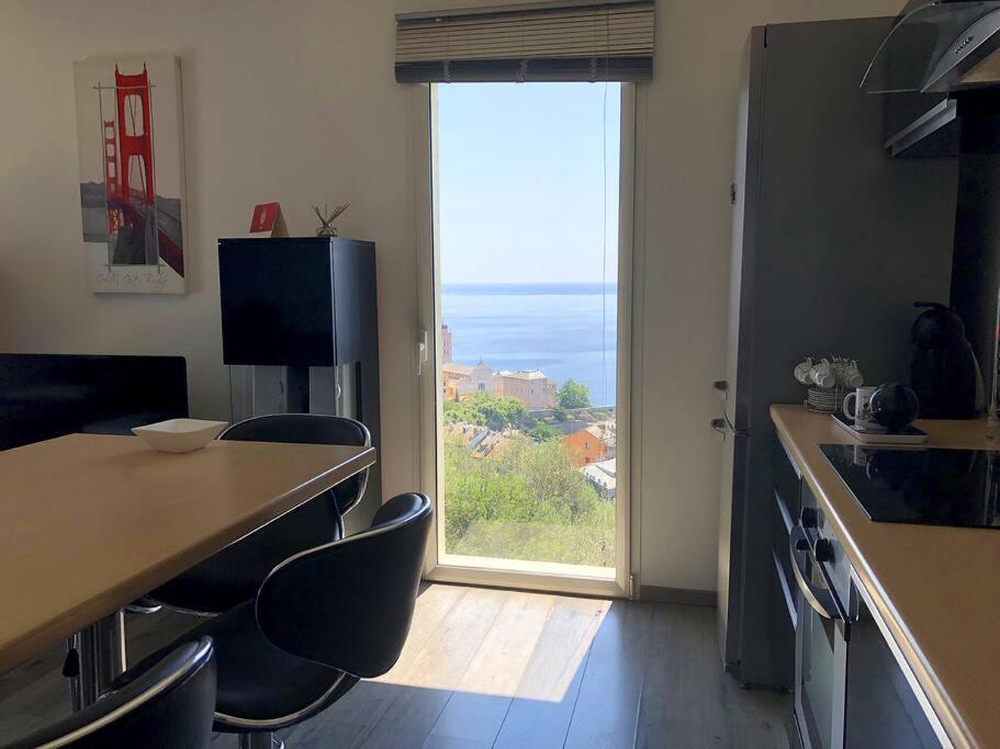 Appartement Vue Panoramique Sur La Mer Et La Citadelle De Bastia Bastia  Eksteriør billede